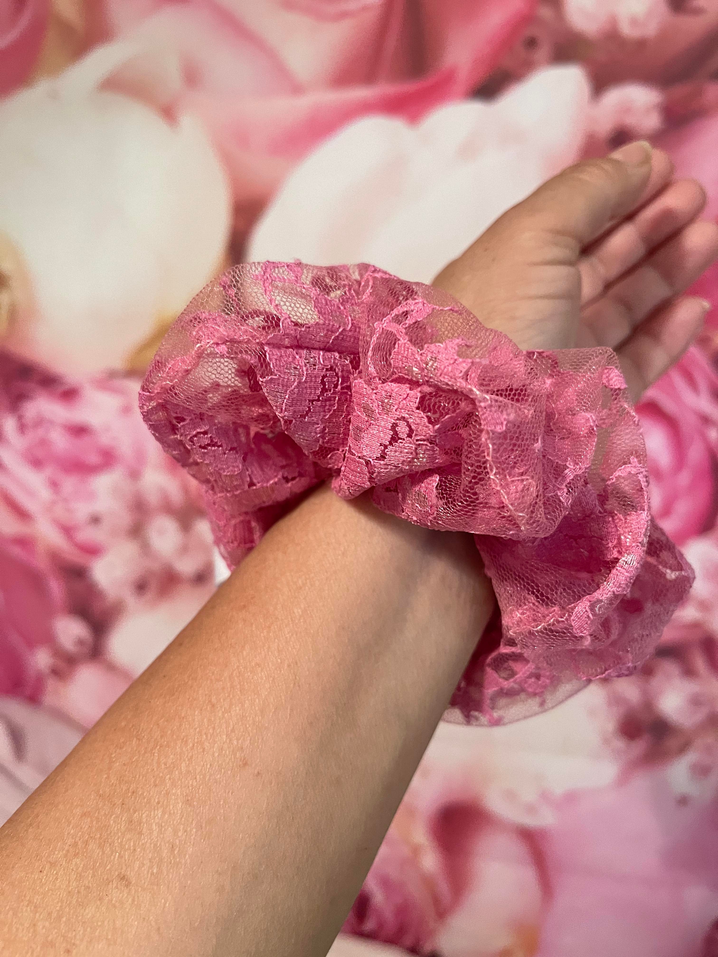GRANDE SCRUNCHY Pink Lace