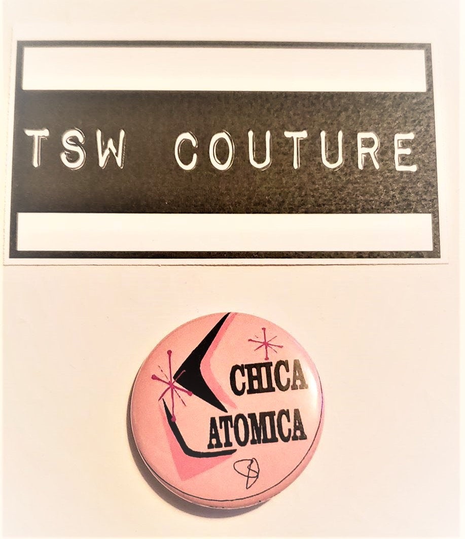 CHICA ATOMICA PIN Button 1.5"