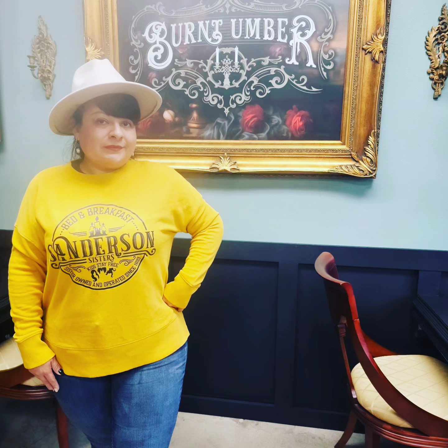 Sanderson Sisters Sweater Crew Neck