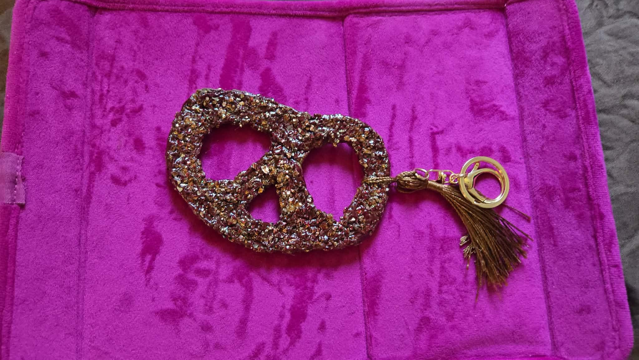 Blingy pretzel purse charm