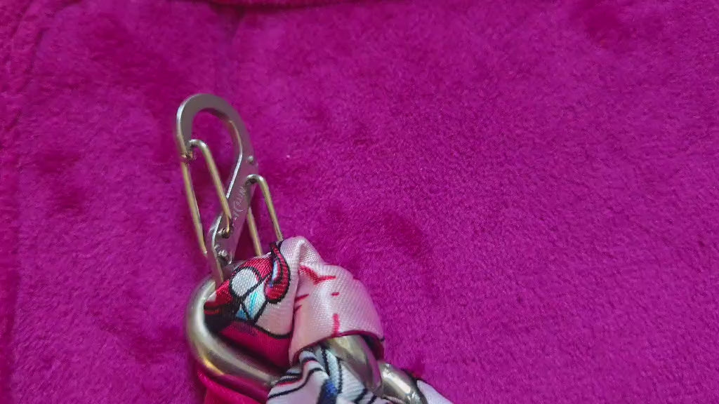 Twilly and Chain purse accessory