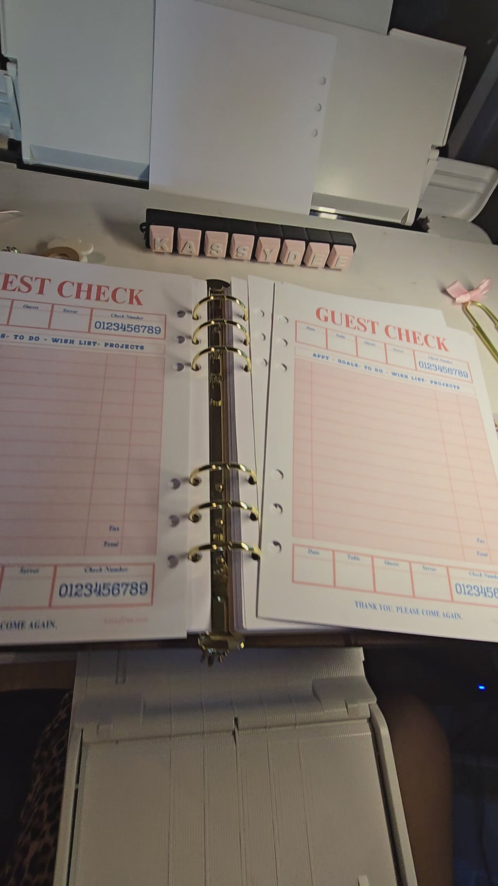 PINK VINTAGE STYLE RECEIPT TO DO LIST