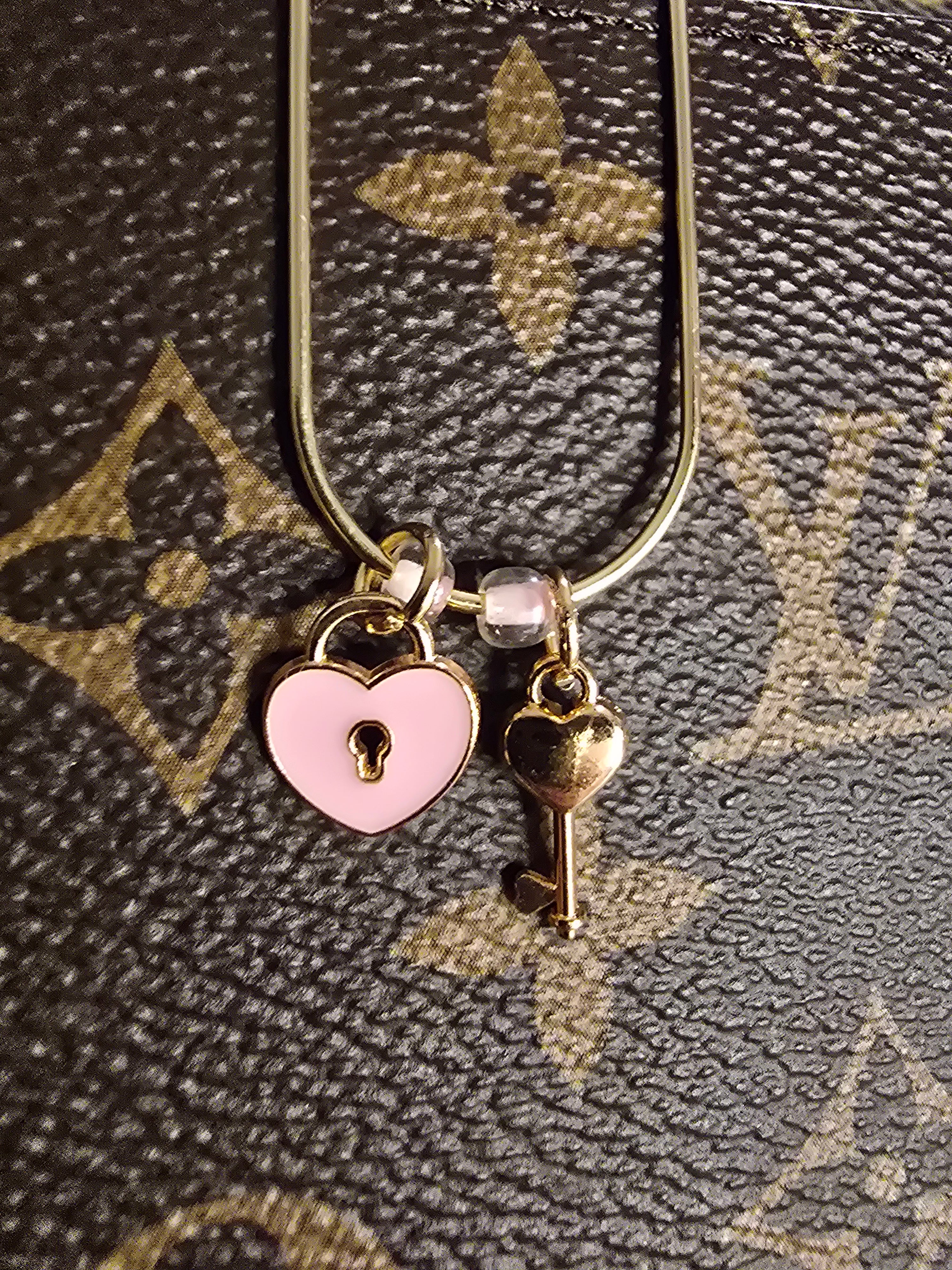 Charm Paper Clip Bookmark