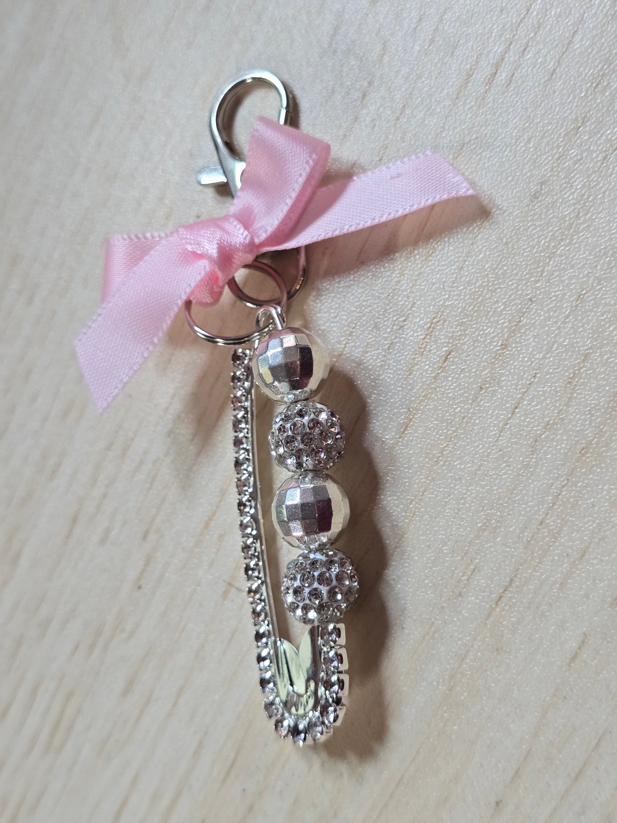 RHINESTONE CLIP BOOKMARK