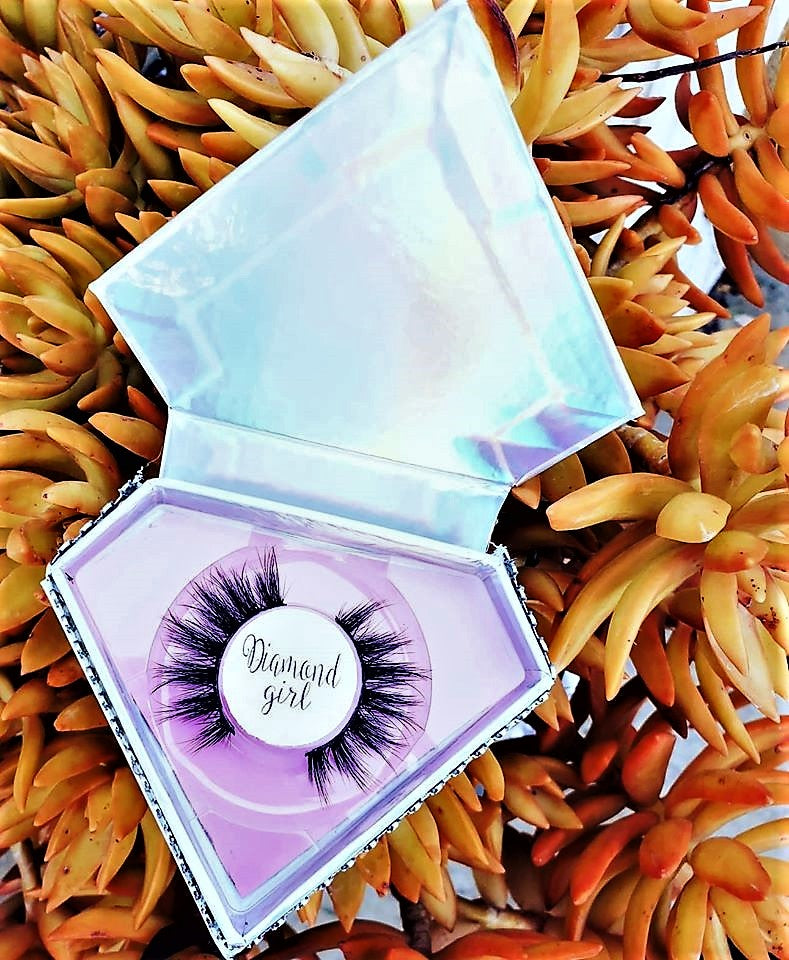 "Diamond Girl" Wispy 3D Cruelty Free Lashes