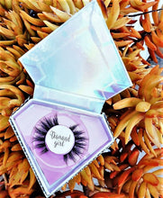 Load image into Gallery viewer, &quot;Diamond Girl&quot; Wispy 3D Cruelty Free Lashes
