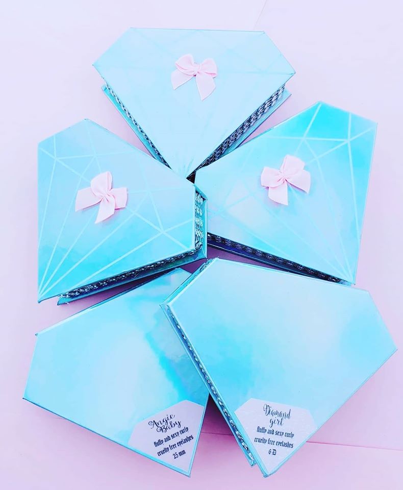 "Fly Girl" Wispy 3D Cruelty Free Lashes