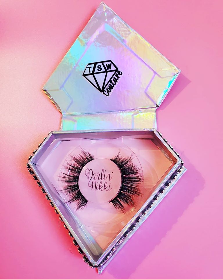 "Darlin' Nikki" Wispy 6D Cruelty Free Lashes