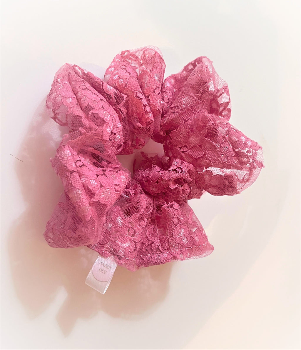 GRANDE SCRUNCHY Pink Lace