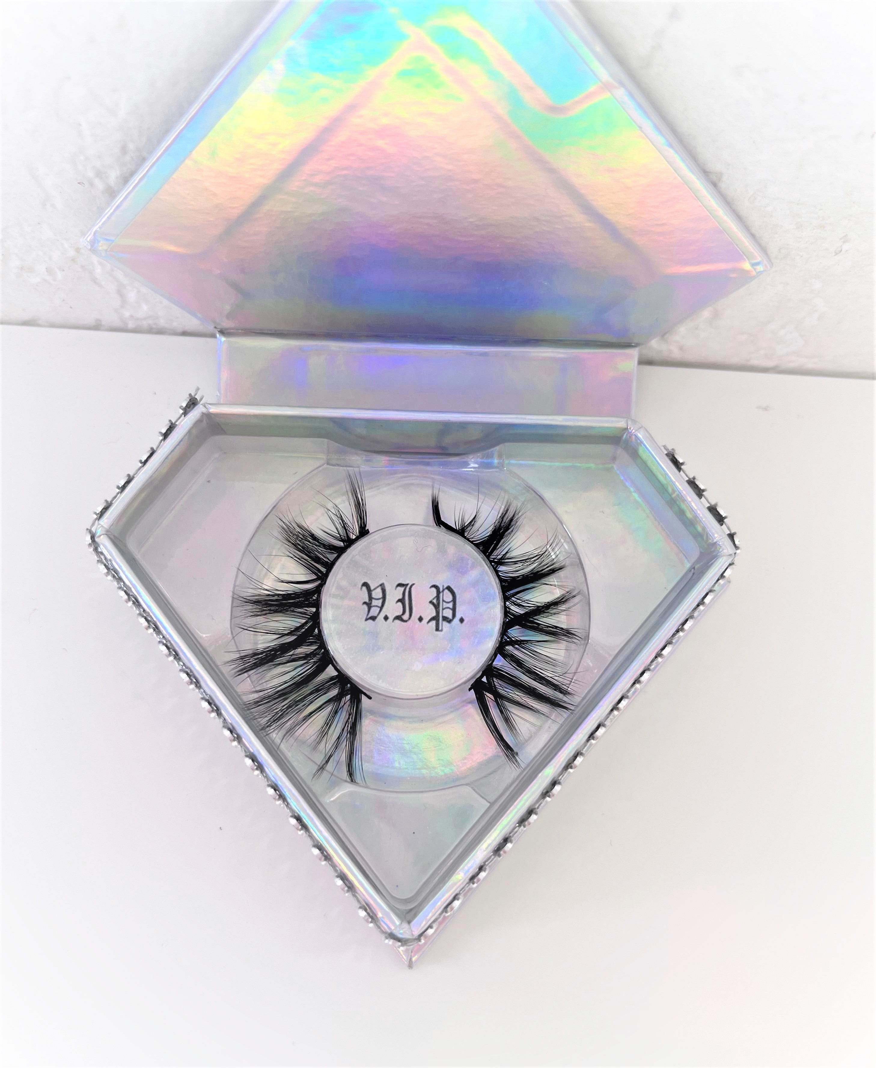 "VIP" Wispy 3D Cruelty Free Lashes