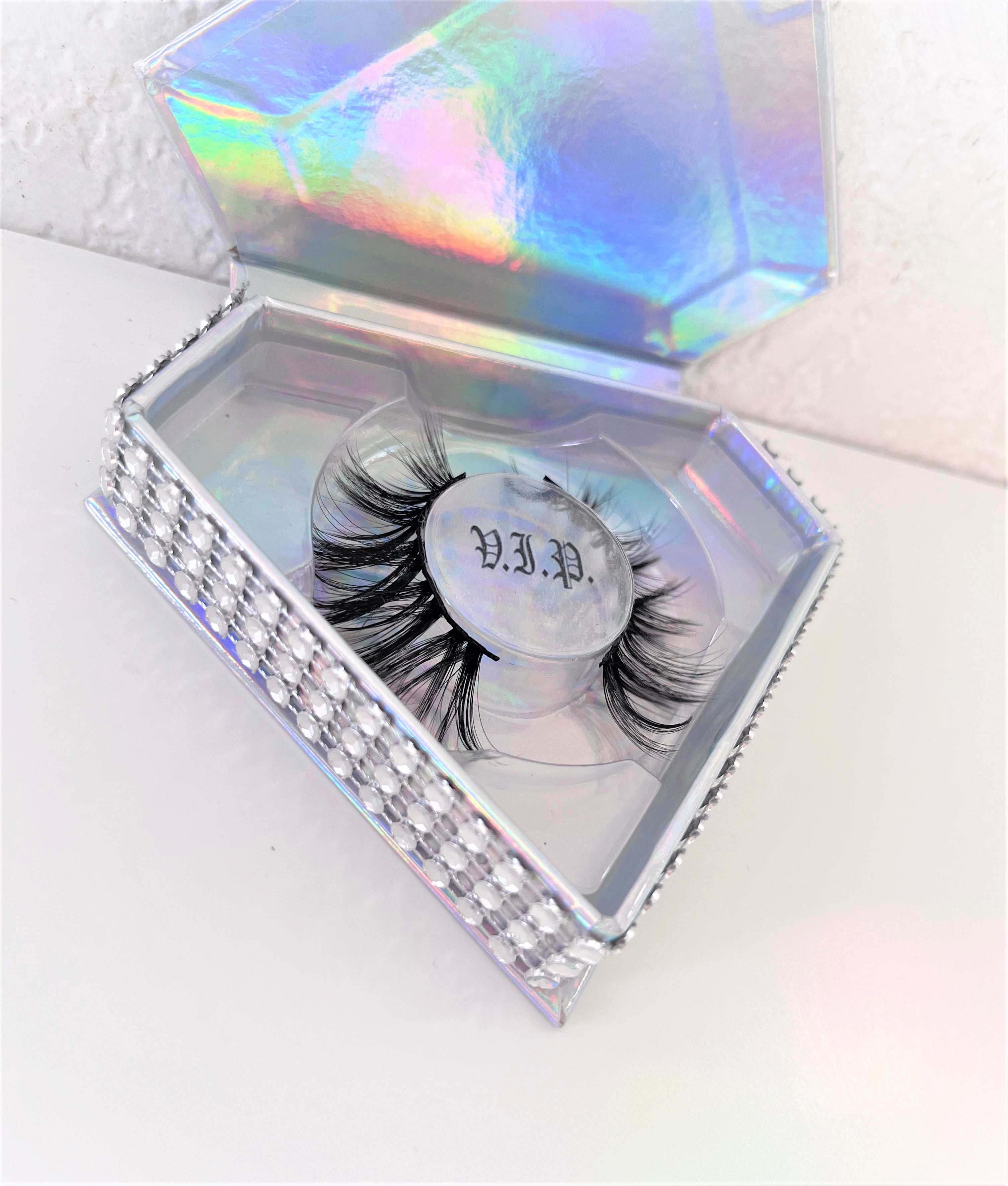 "VIP" Wispy 3D Cruelty Free Lashes