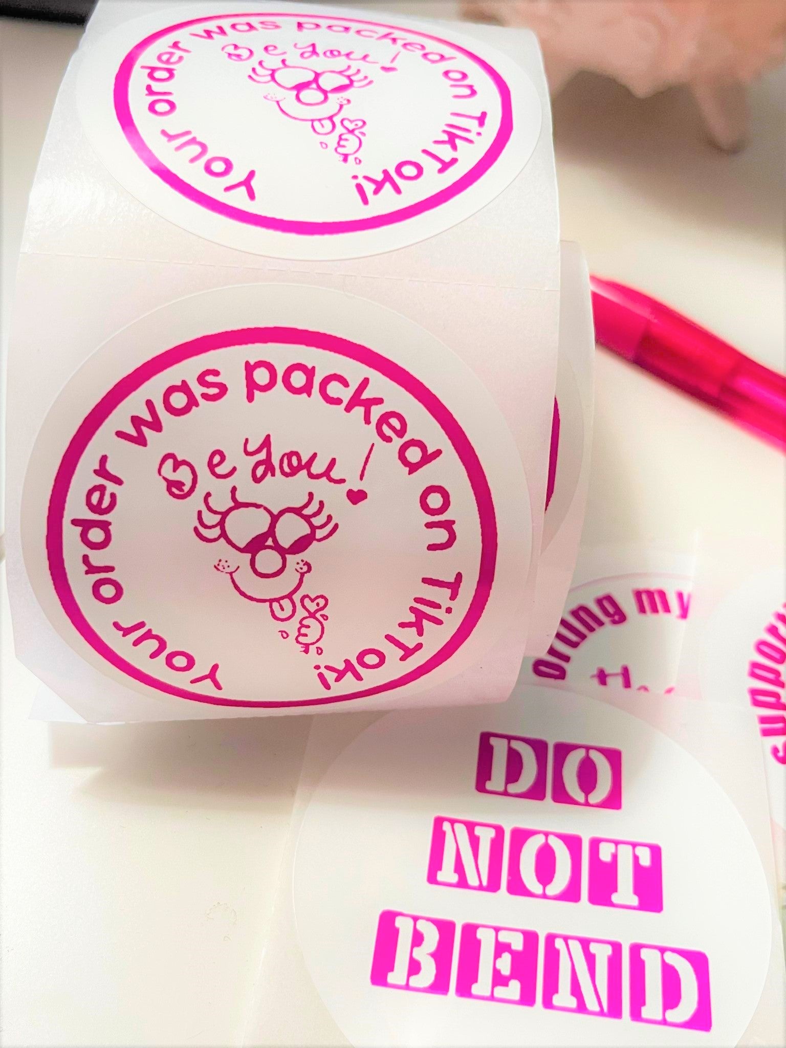 2" Round Pink Labels