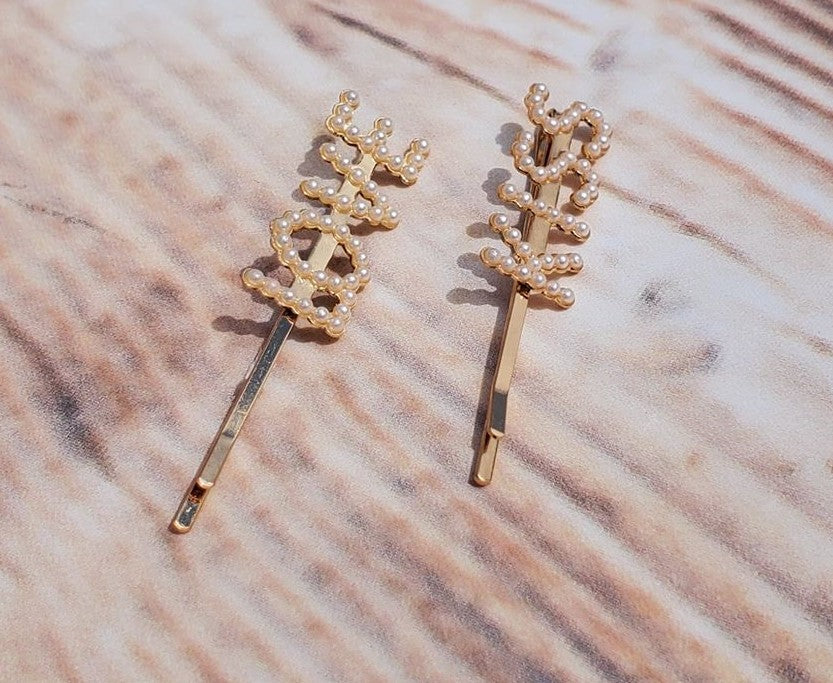 LOVE & KISS Pearl Hair Clip