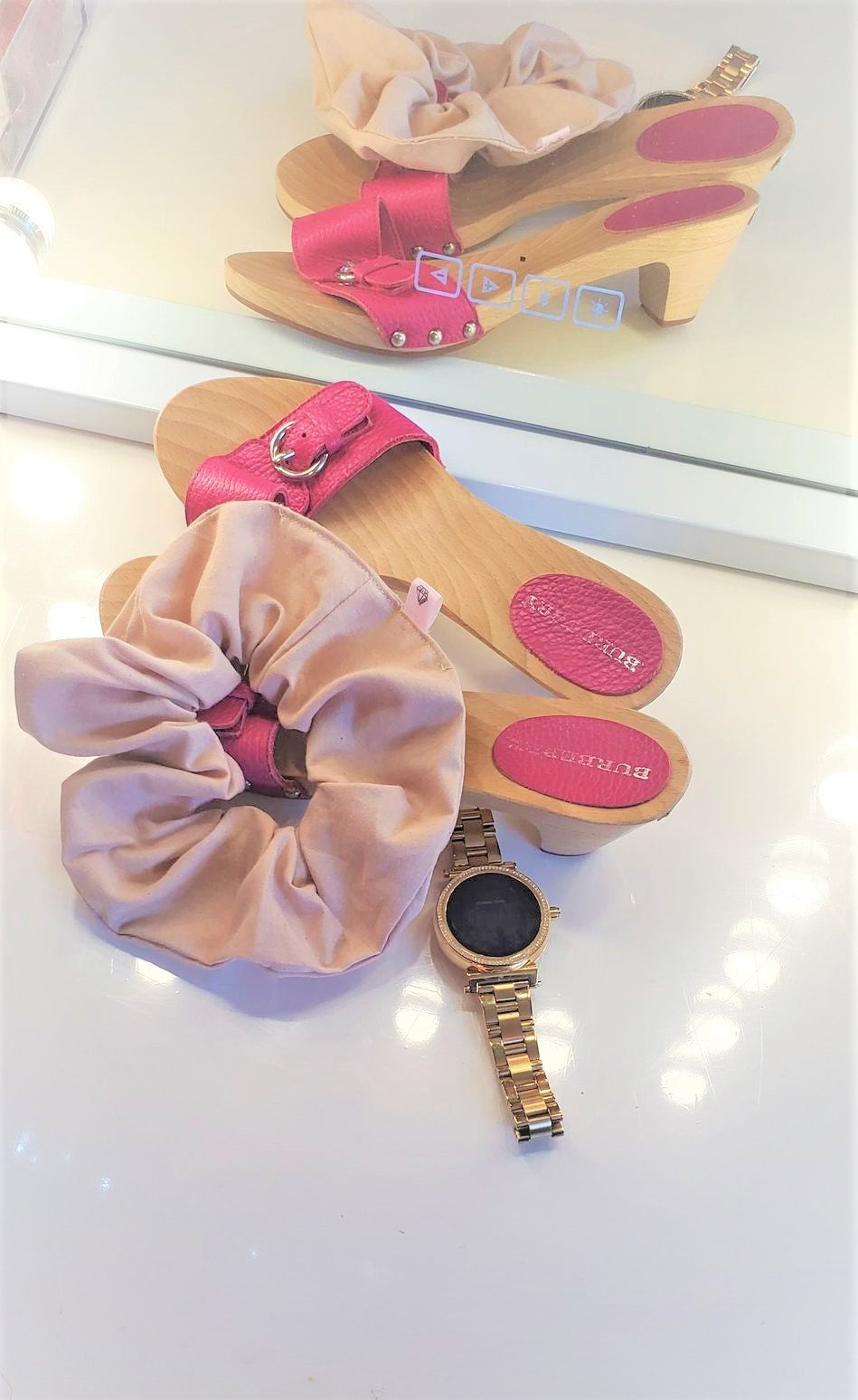 BEIGE SCRUNCHY TALL
