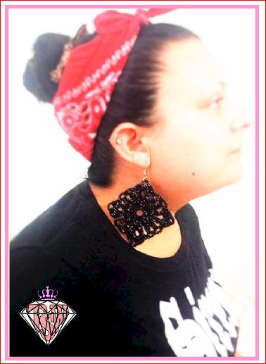 1 Pair Black Glitter CROCHET SQUARE HOOP Earrings Hand made Yarn earrings