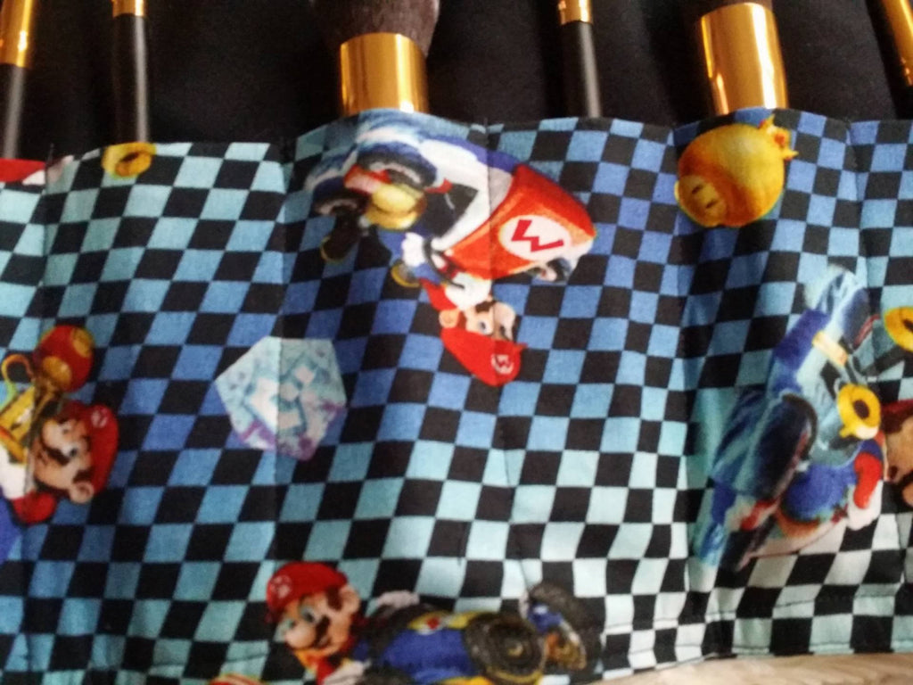 SUPERMARIO Bros. Make Up Brush Holder