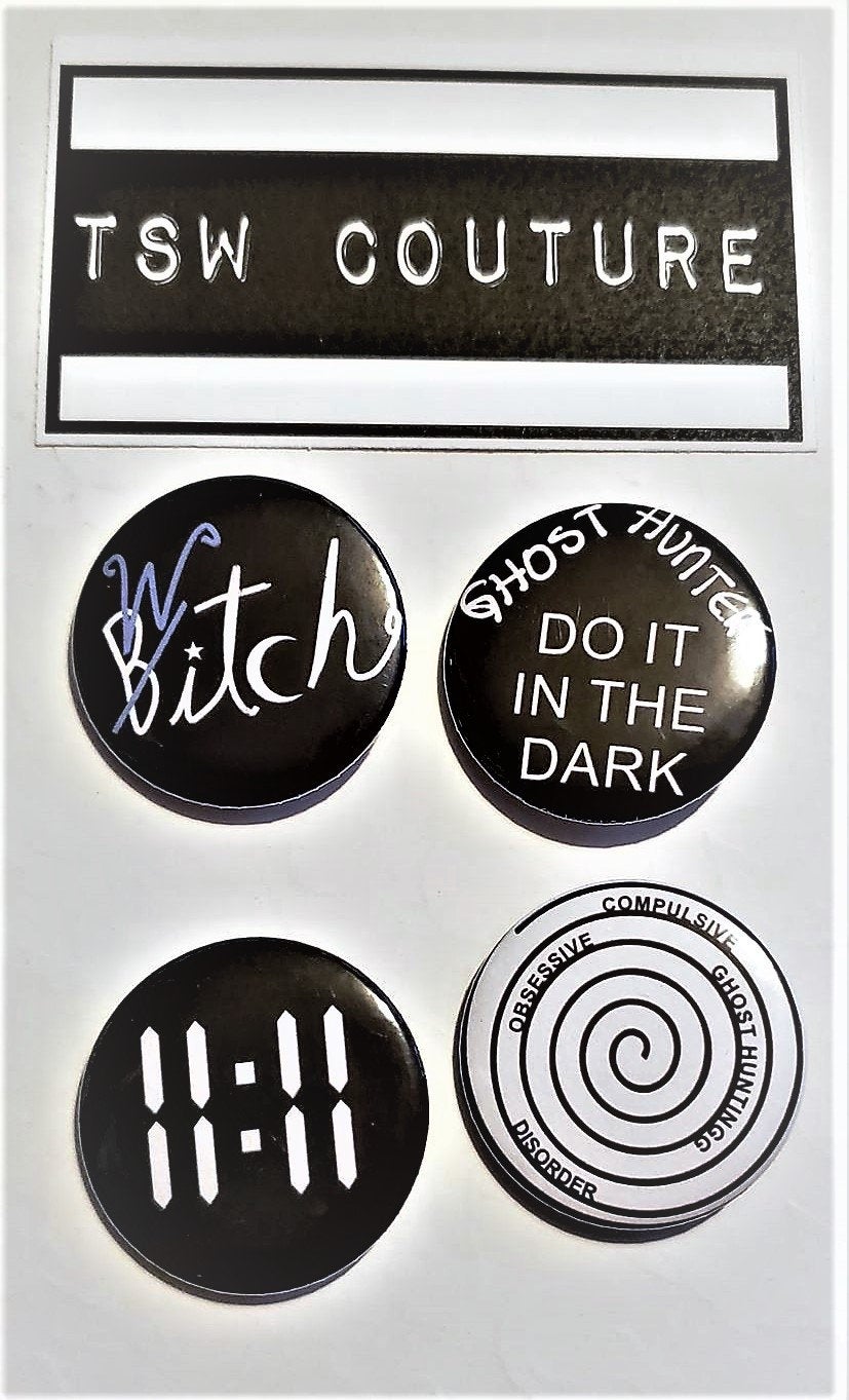 DARK SET 4 PINS Buttons 1.5"