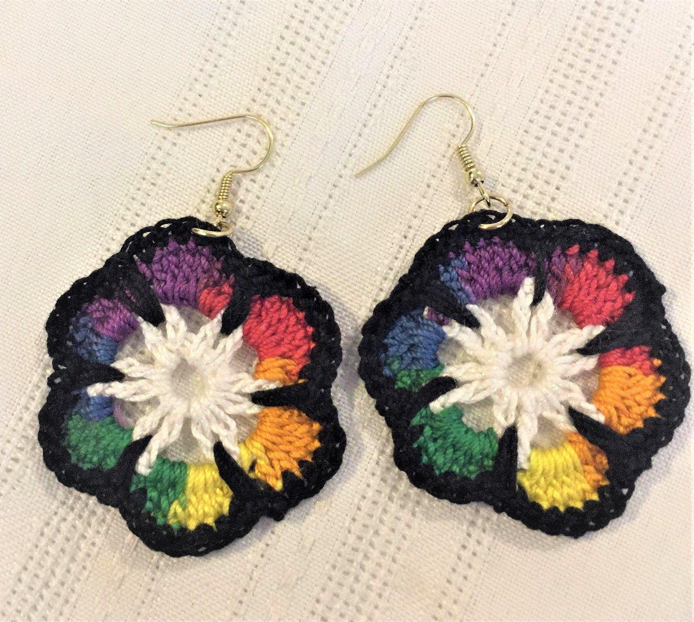 HAND CROCHET FLOWER Earrings 2.5"