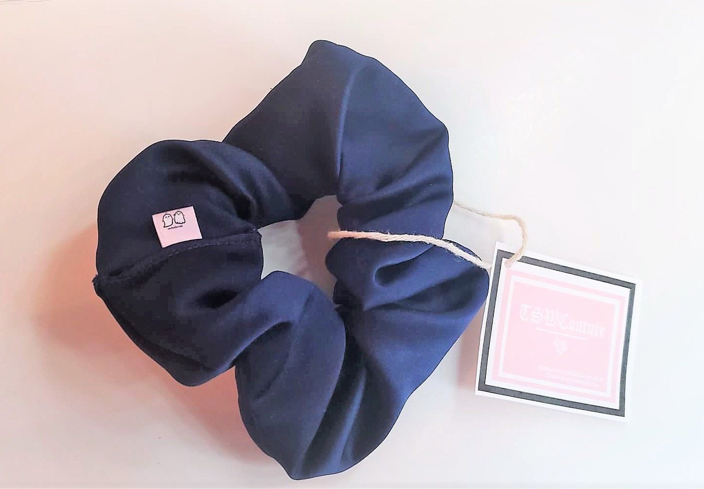 FEELING BLUE SCRUNCHY SHORT