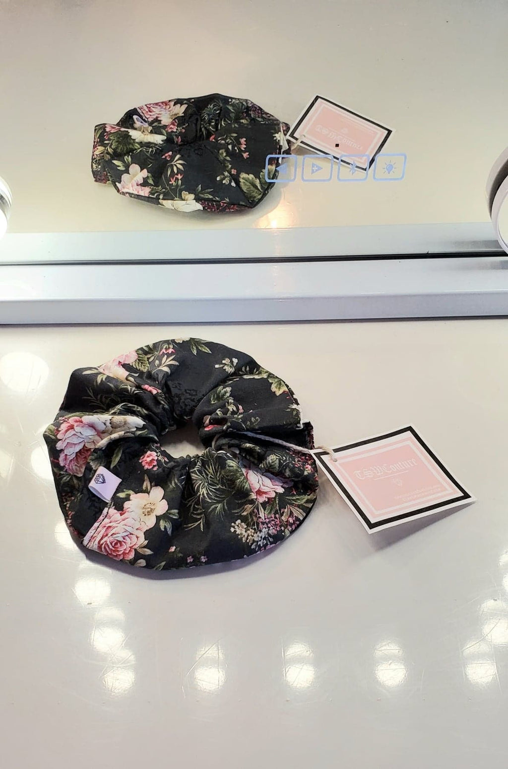 PINK ROSES SCRUNCHY TALL