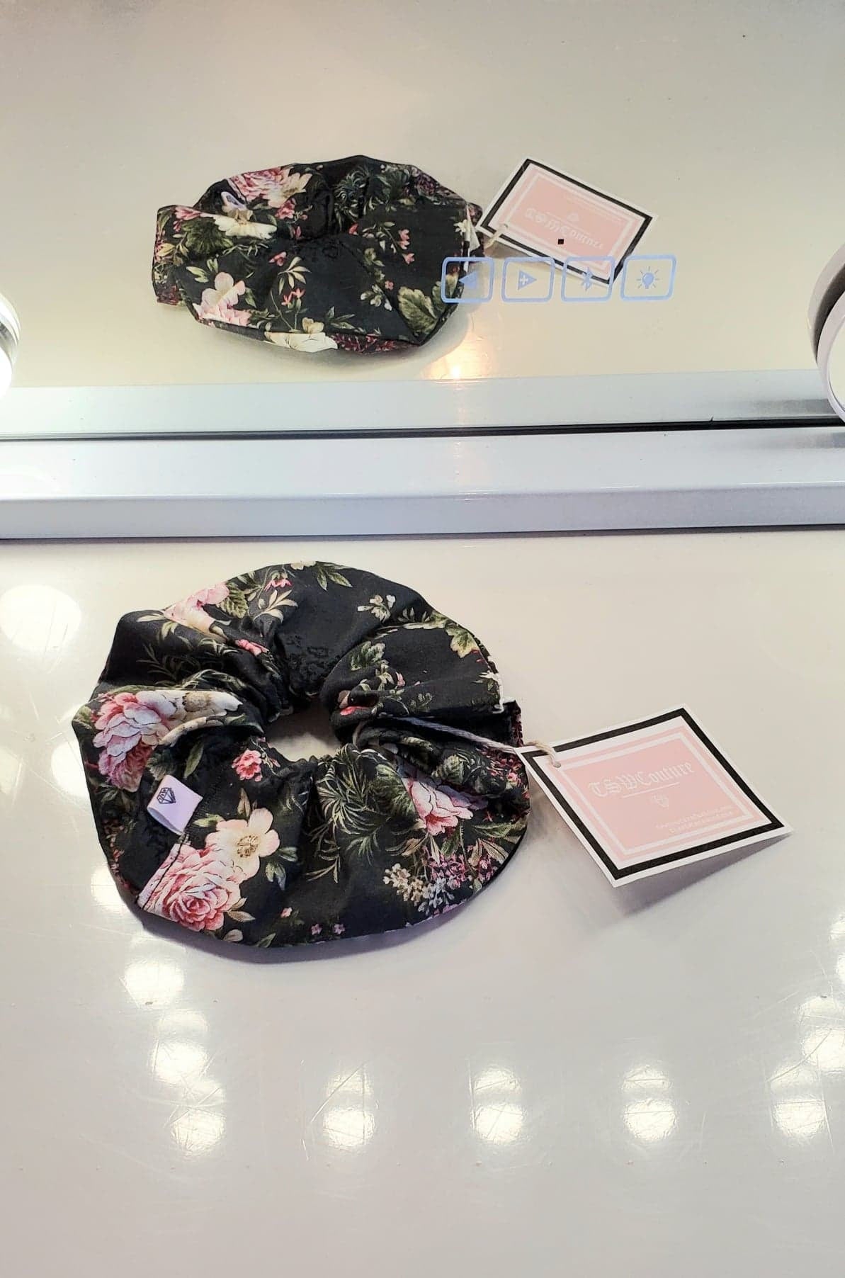 PINK ROSES SCRUNCHY TALL
