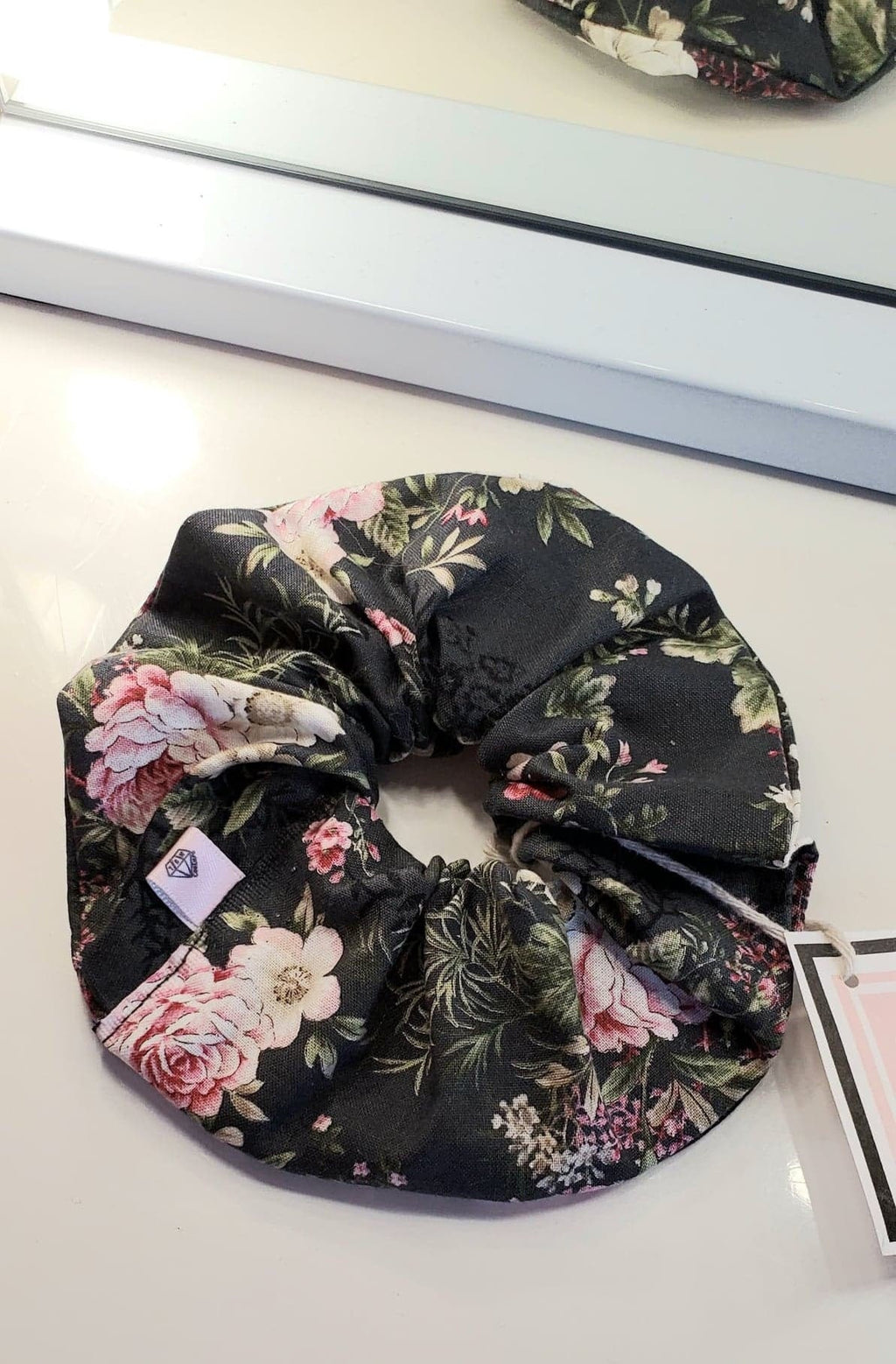 PINK ROSES SCRUNCHY TALL