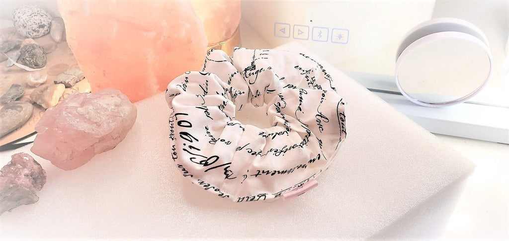HANDWRITING SCRUNCHY TALL