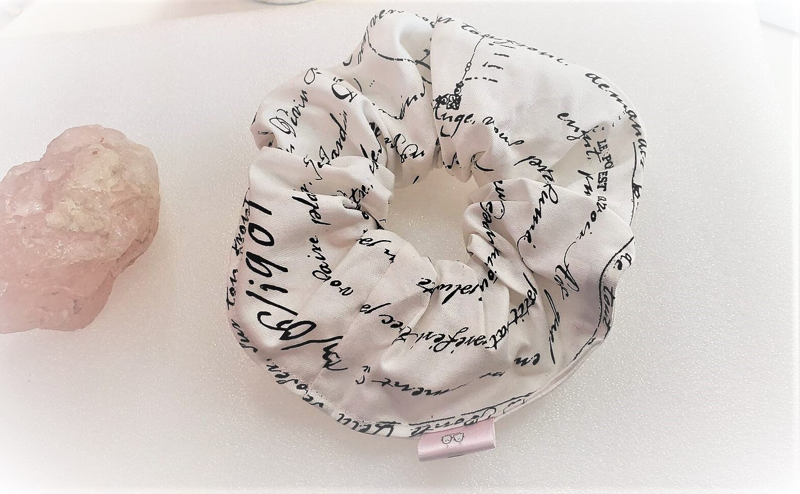 HANDWRITING SCRUNCHY TALL