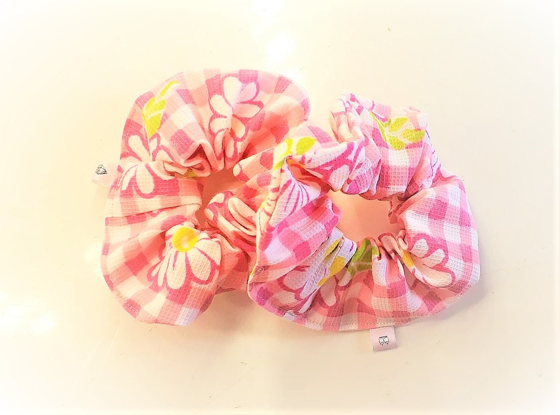 SPRING PICNIC DAISIES SCRUNCHY TALL