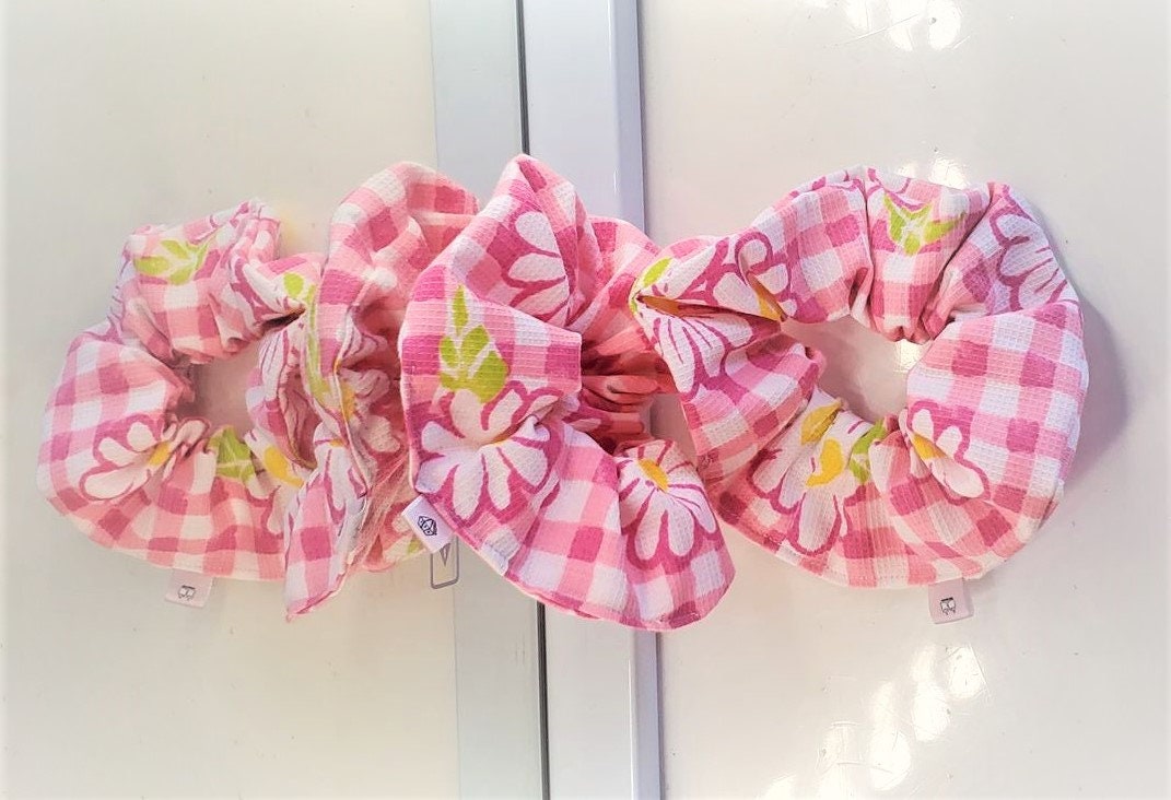 SPRING PICNIC DAISIES SCRUNCHY TALL
