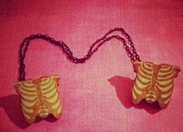 Rib Cage Sweater Clips