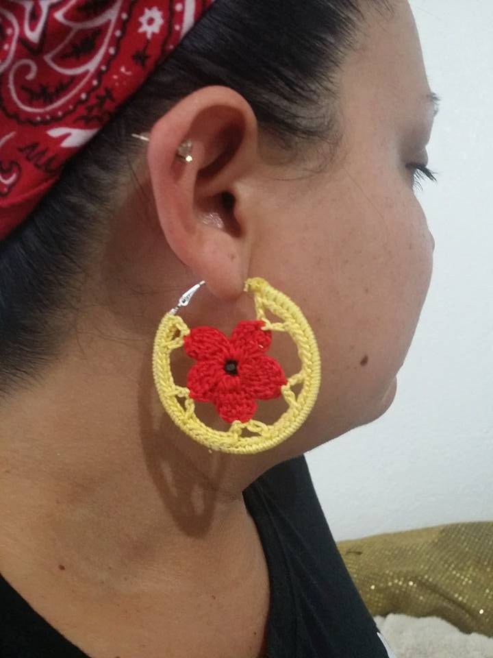 1 Pair FLOWER CROCHET HOOP Earrings Hand made Yarn earrings